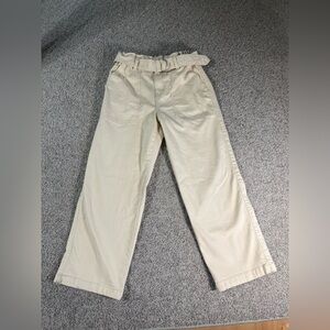 Like new! Time and Tru Cream Paperbag high waisted Waist Pants – Size 4